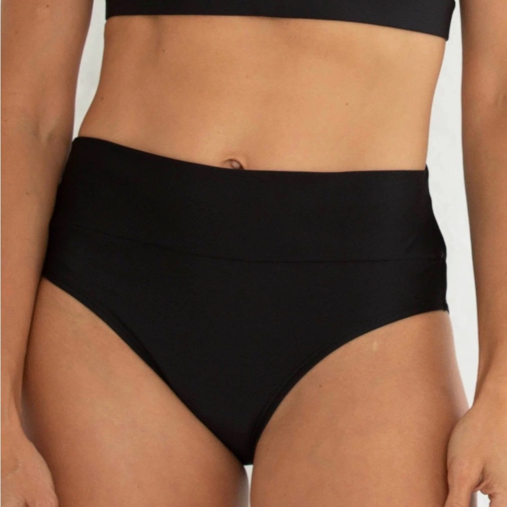 Hapari Black Swim Bottoms NWT
